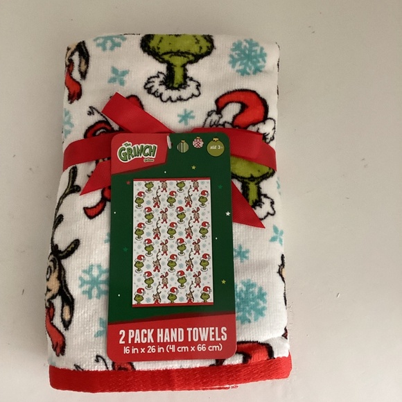 NWT PACK OF TWO GRINCH HAND TOWELS IN WHITE COLOR  16”x26” - Picture 2 of 4